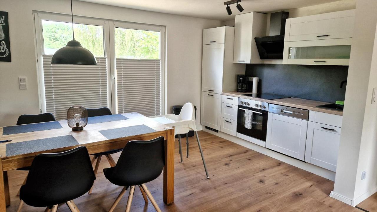 Ferienhaus Seeoase - 70Qm - Kamin -Terrassen - Parkplatz - Badestelle Fusslaeufig Joachimsthal Luaran gambar